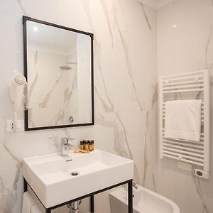 Triple Room Private Bathroom